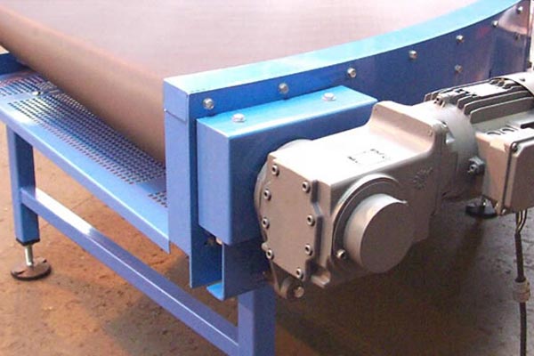 TR200 Heavy Duty Belt Curves TR200 Heavy Duty Belt Curves